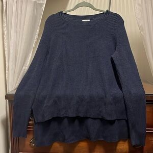 Crown & Ivy Women's Medium Navy High Low Long Sleeve Knit Sweater